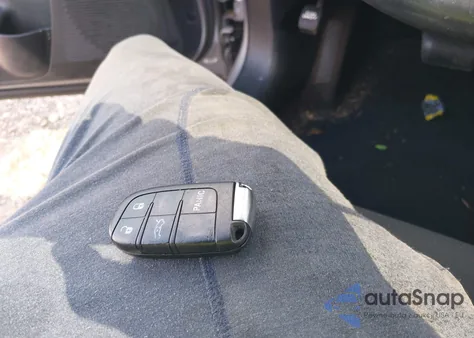 2018 Dodge Challenger R/T z USA, uszkodzony, nr VIN 2C3CDZBT9JH300893